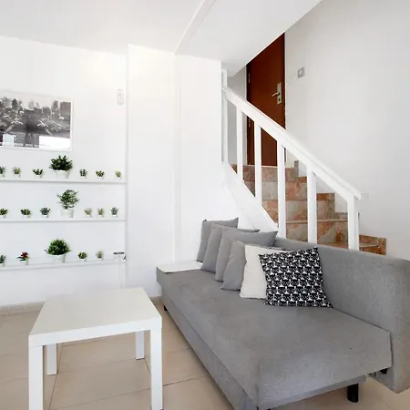 Apartment Primera Linea Costa *